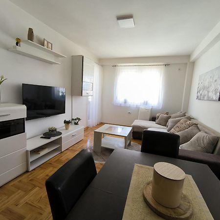 Apartman Zivic Ni Kültér fotó