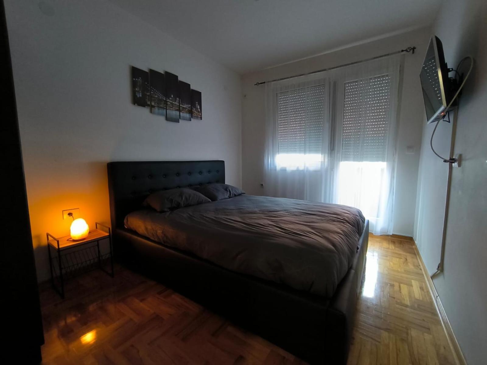 Apartman Zivic Ni Kültér fotó