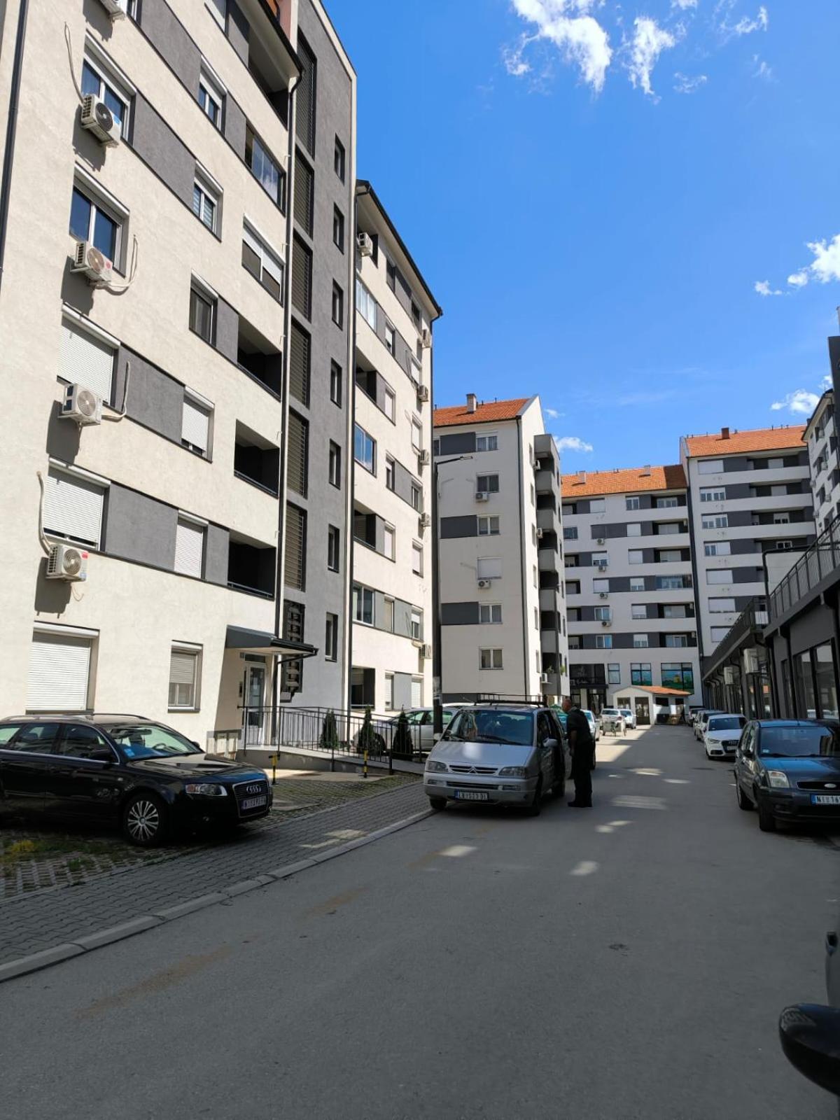 Apartman Zivic Ni Kültér fotó